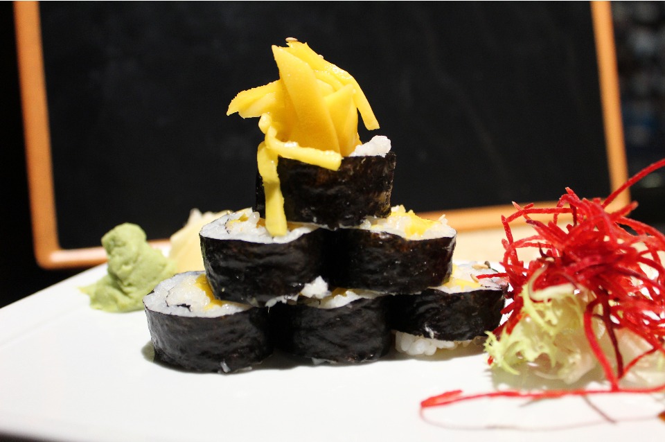 Mango Roll